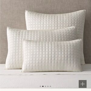 Restoration Hardware silk box stitch standard pillow shams in Ivory (x2) NWT